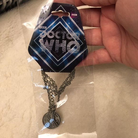 Doctor Who Seal of Rassilon Necklace
